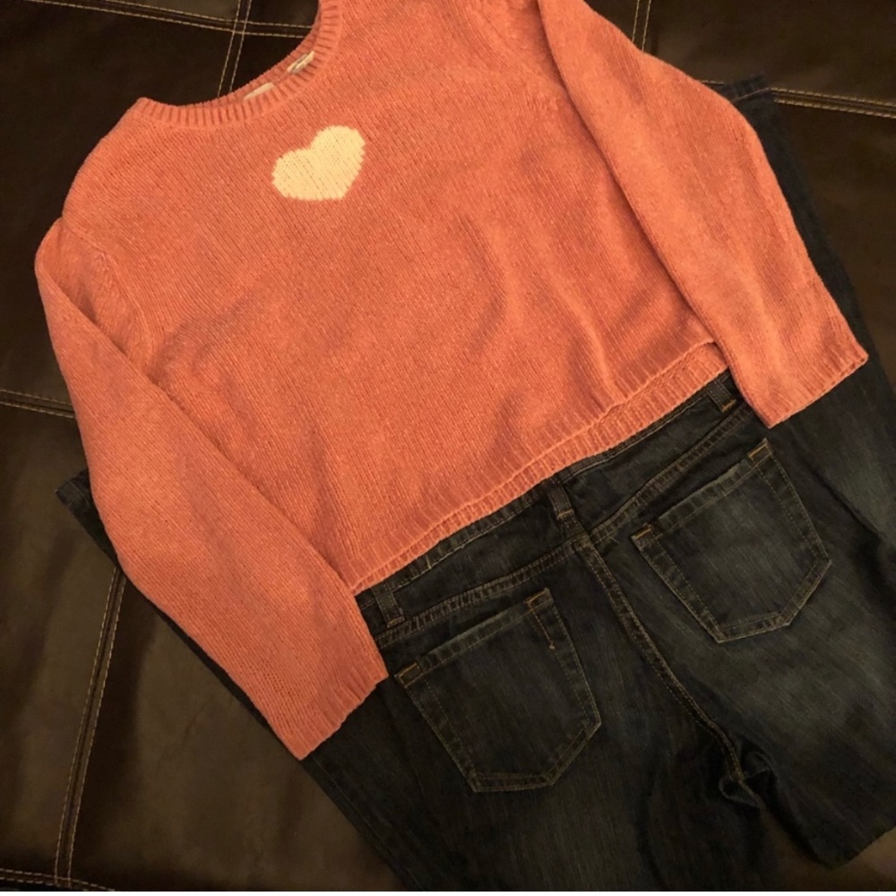 Gap sweater